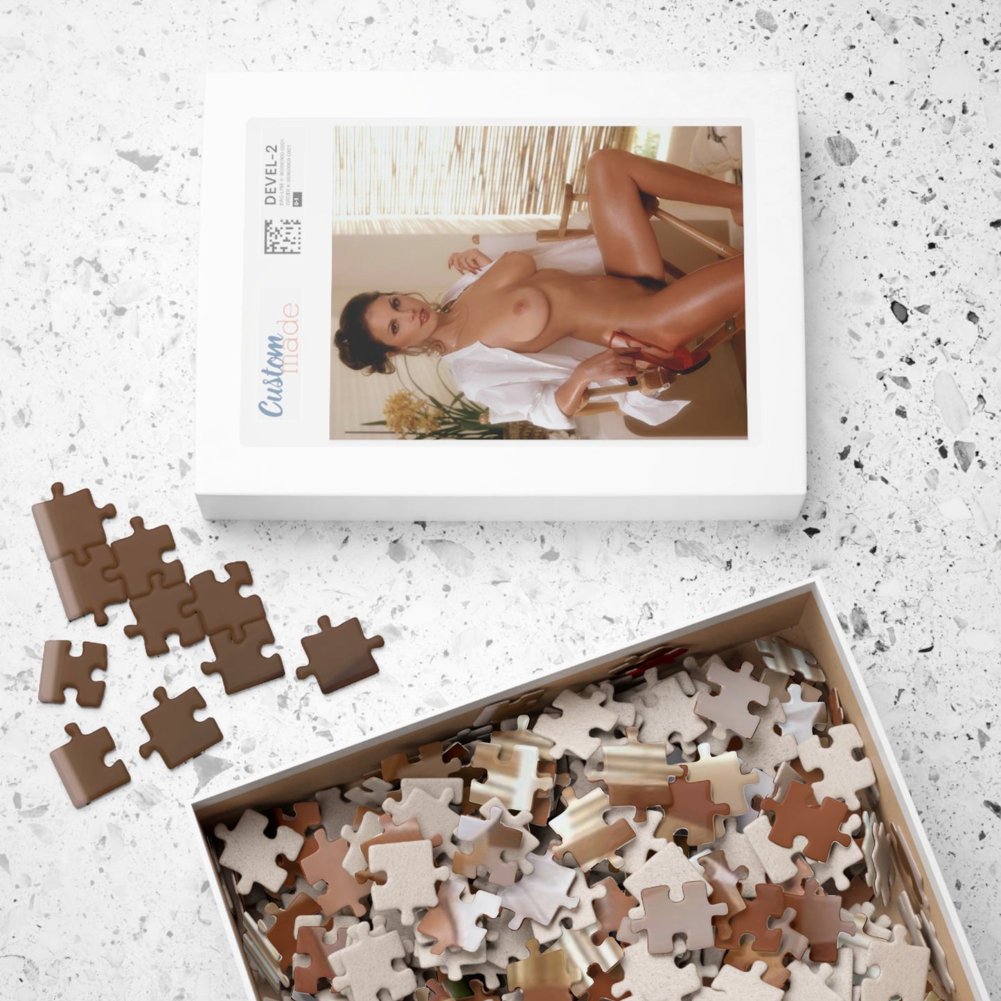 Puzzle (110, 252, 500, 1014-piece) Playboy Playmate August 1981 Debbie Boostrom