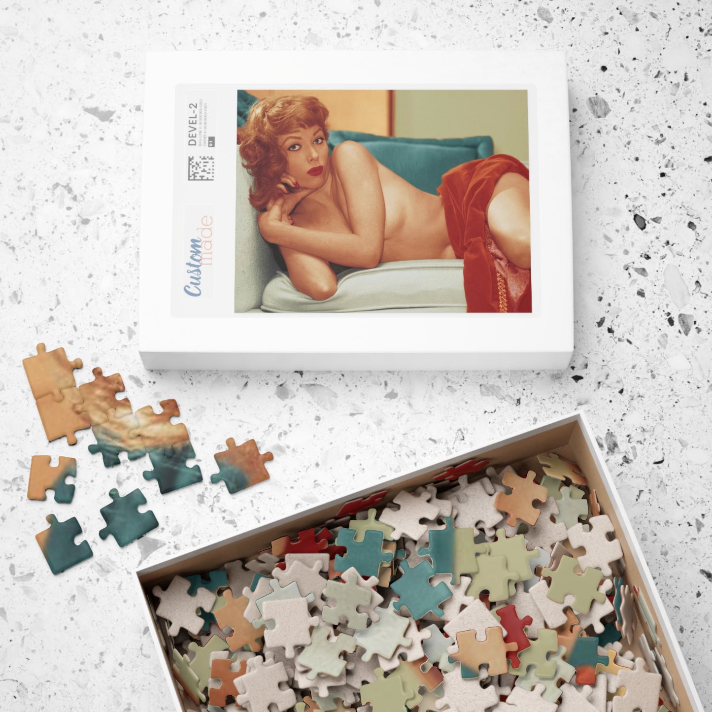 Puzzle (110, 252, 500, 1014-piece) Playboy Playmate January 1957 June Blair