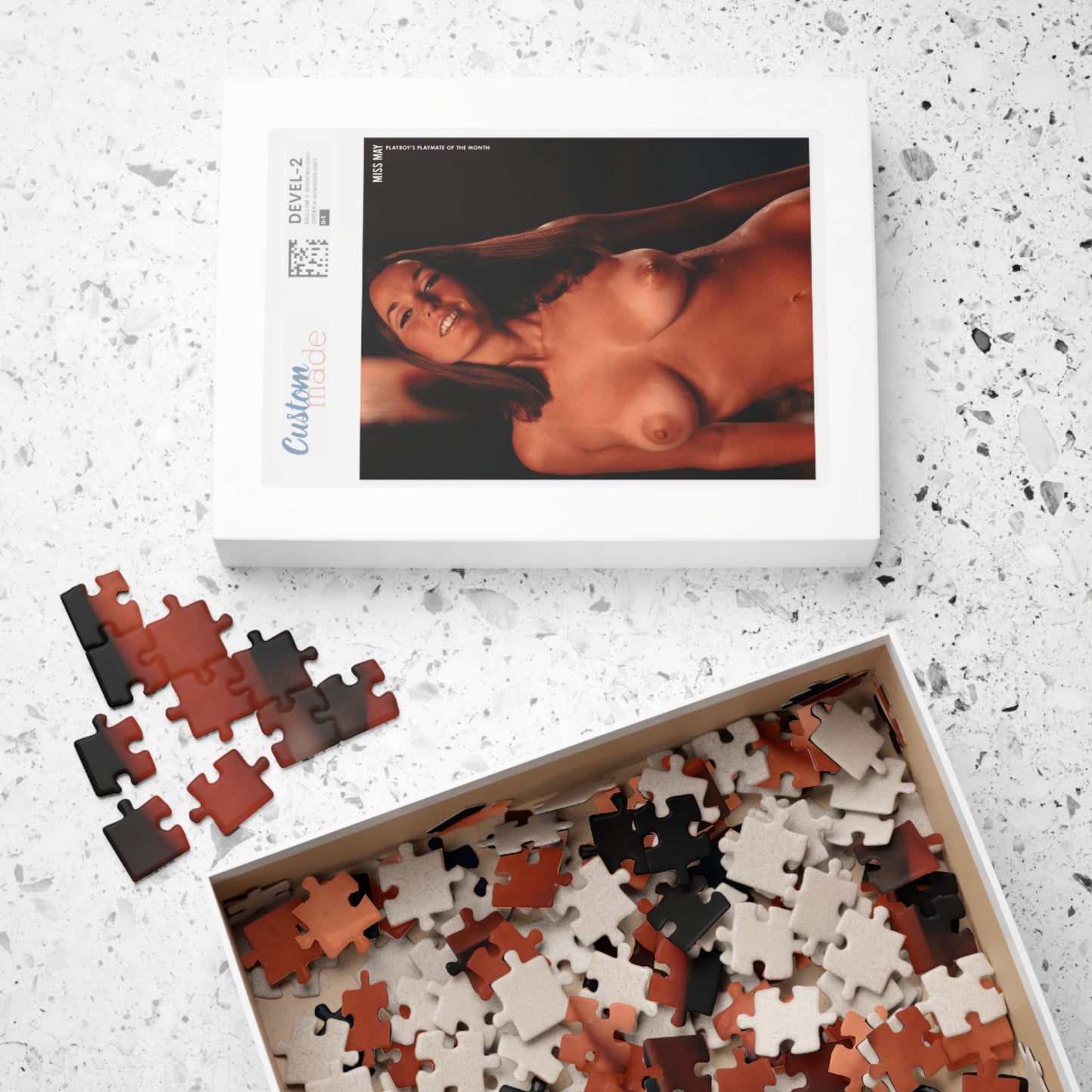 Puzzle (110, 252, 500, 1014-piece) Playboy Playmate May 1969 Sally Sheffield