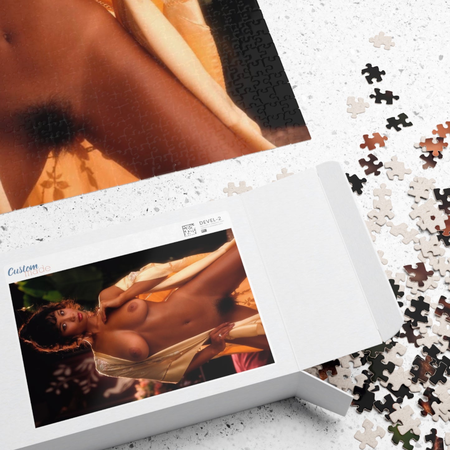 Puzzle (110, 252, 500, 1014-piece) Playboy Playmate June 1982 Lourdes Estores