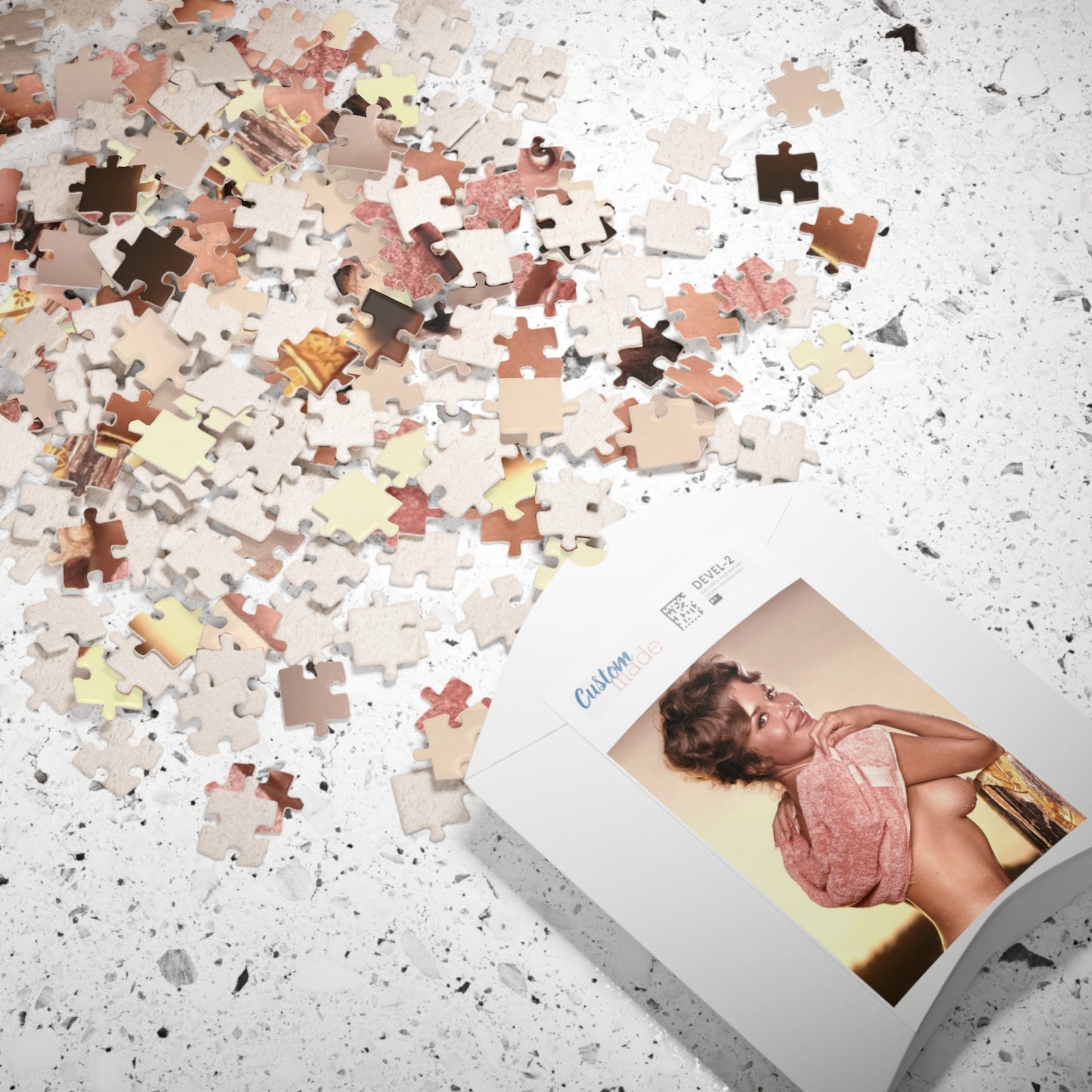 Puzzle (110, 252, 500, 1014-piece) Playboy Playmate March 1964 Nancy Scott
