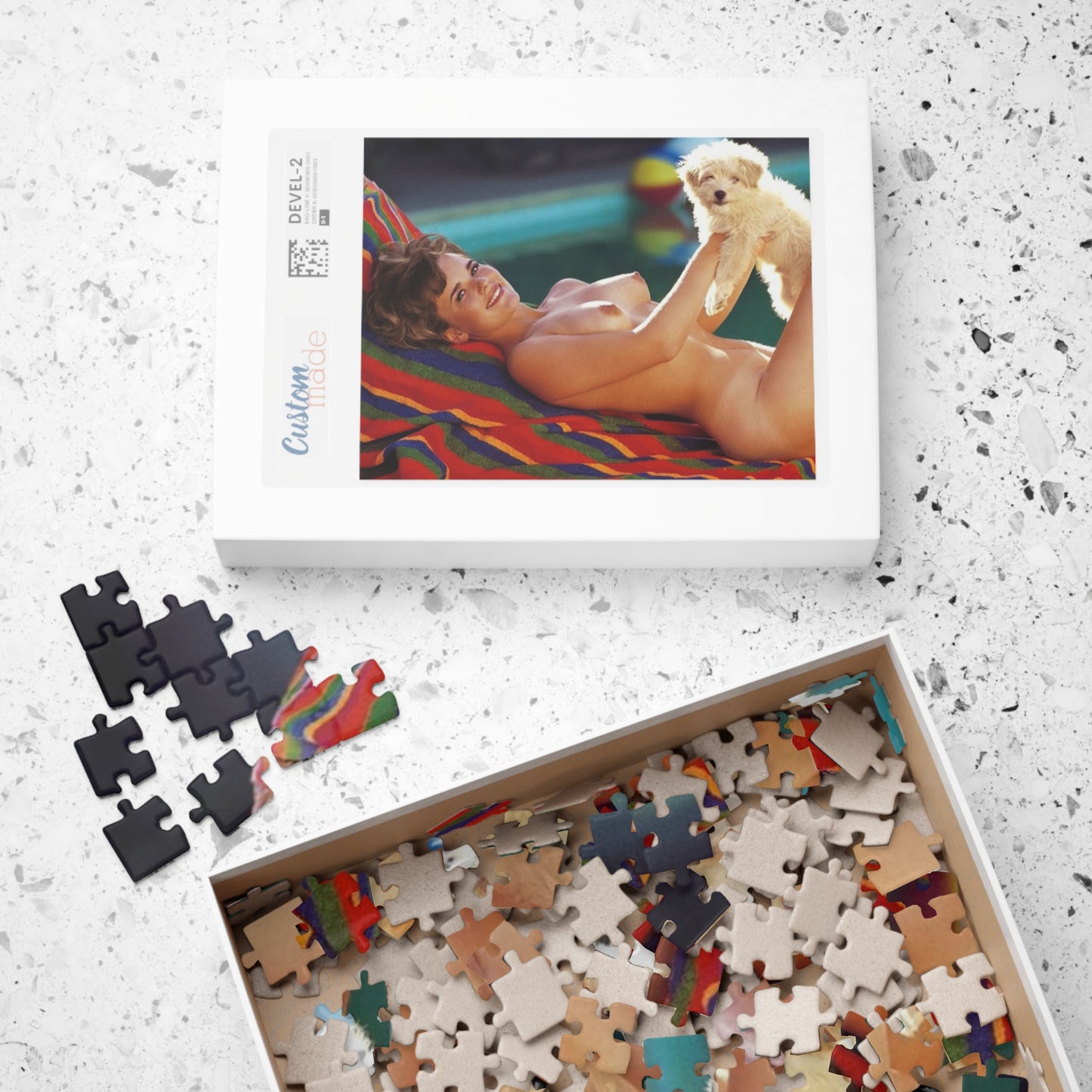 Puzzle (110, 252, 500, 1014-piece) Playboy Playmate June 1966 Kelly Burke