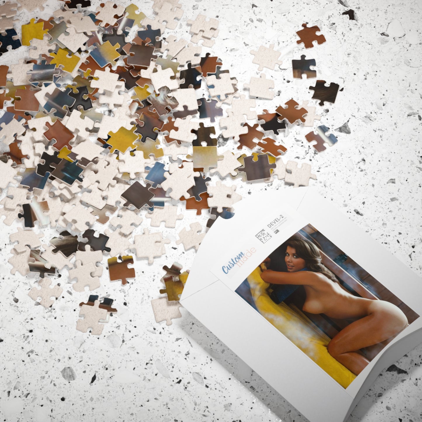 Puzzle (110, 252, 500, 1014-piece) Playboy Playmate June 1978 Gail Stanton