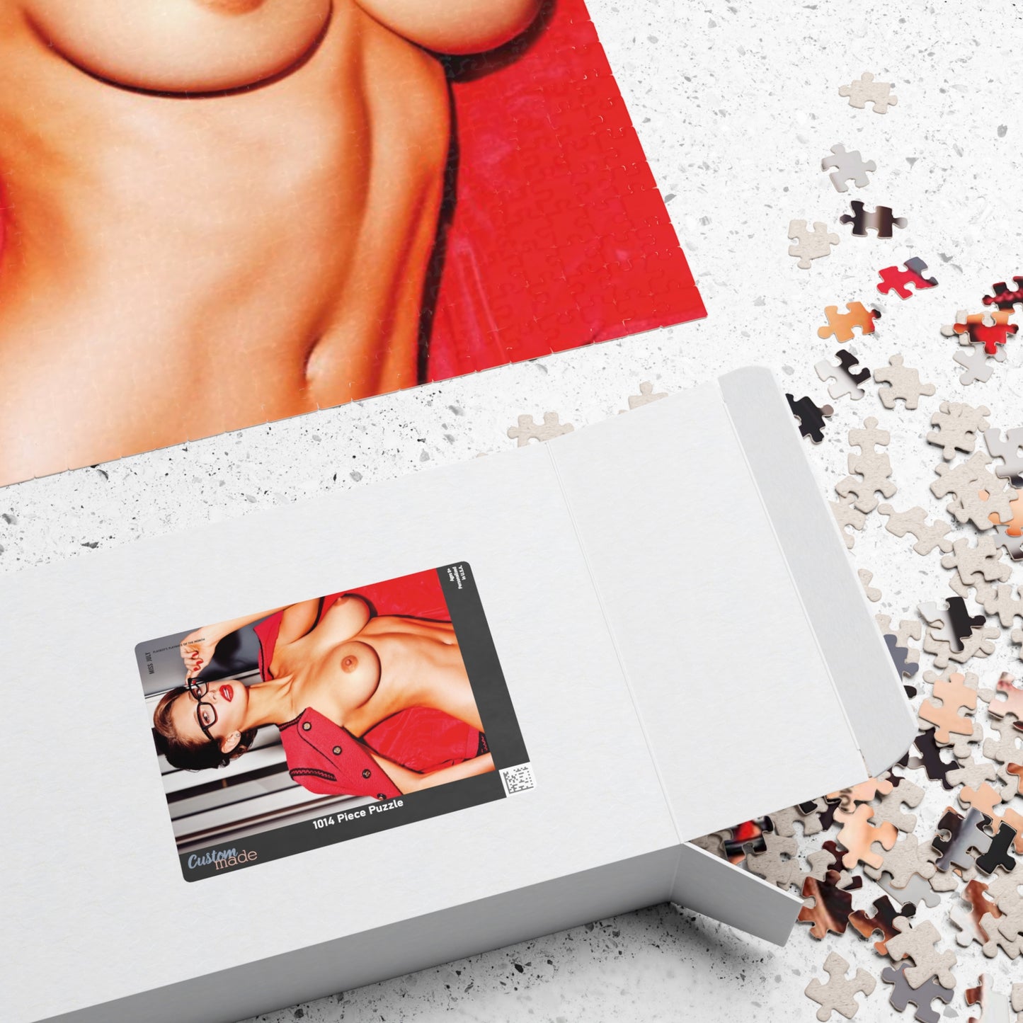 Puzzle (110, 252, 500, 1014-piece) Playboy Playmate July 2014 Emily Agnes