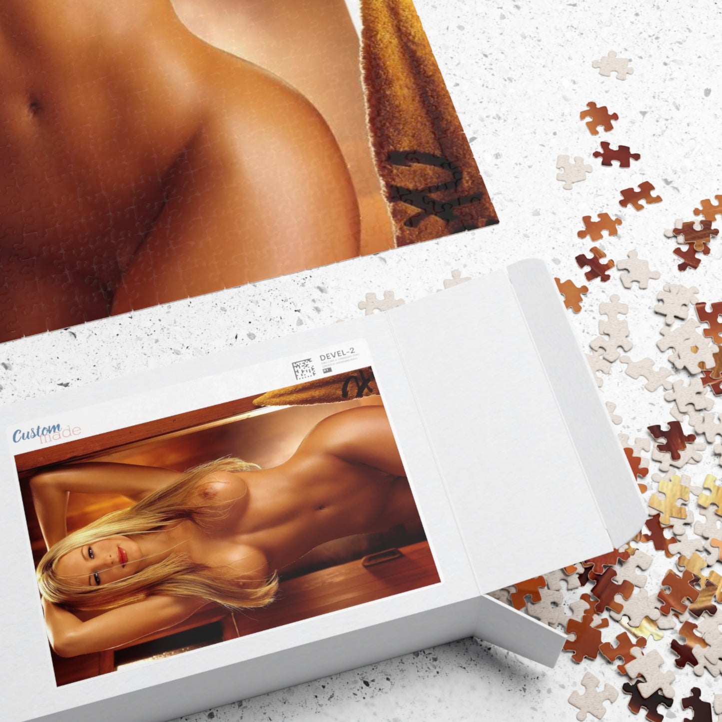 Puzzle (110, 252, 500, 1014-piece) Playboy Playmate November 2003 Divini Rae