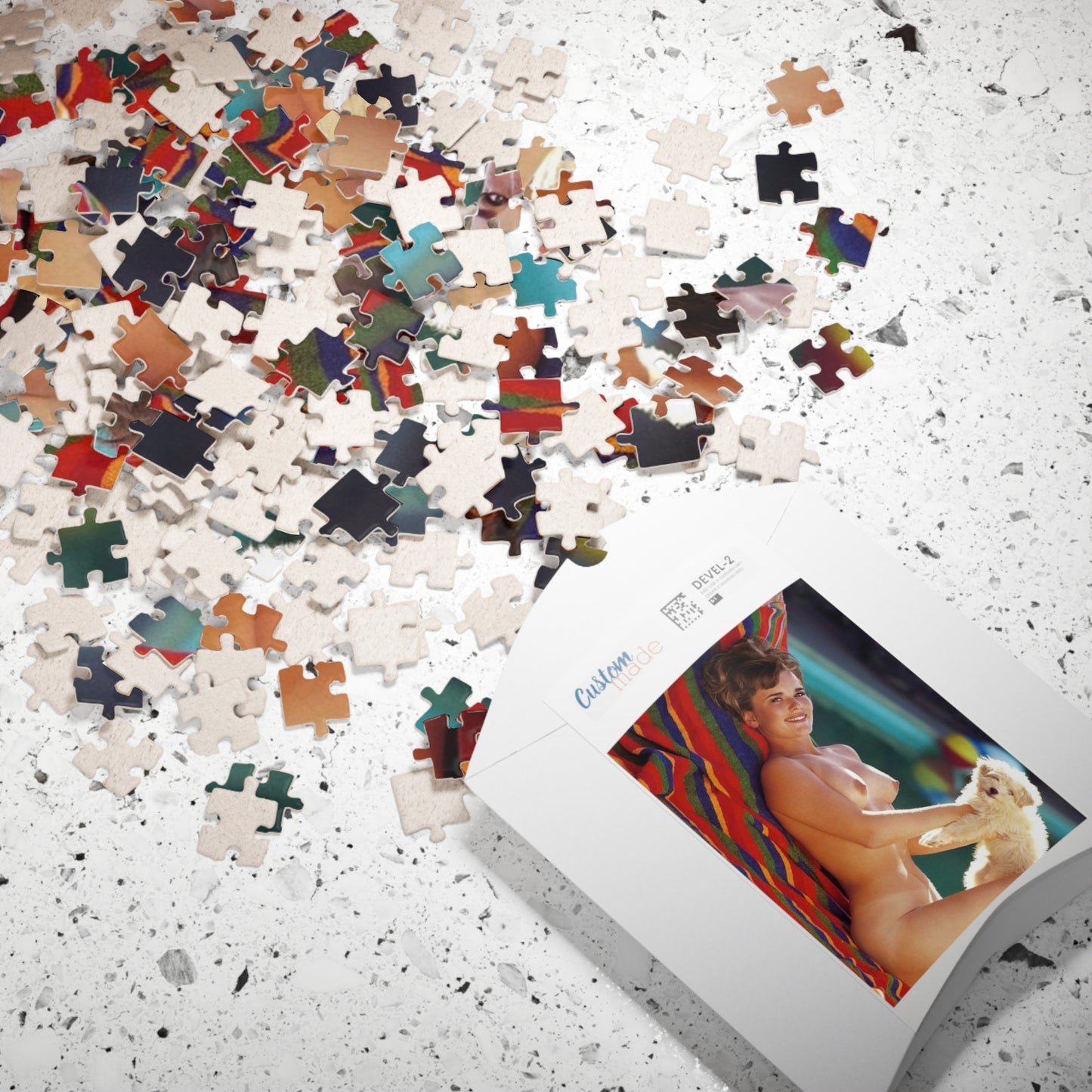 Puzzle (110, 252, 500, 1014-piece) Playboy Playmate June 1966 Kelly Burke