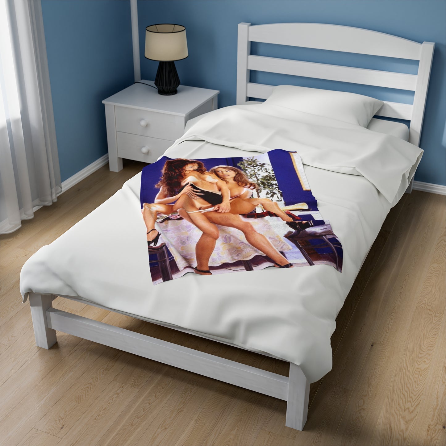 Velveteen Plush Blanket Pornstar Racquel Darrian Nude