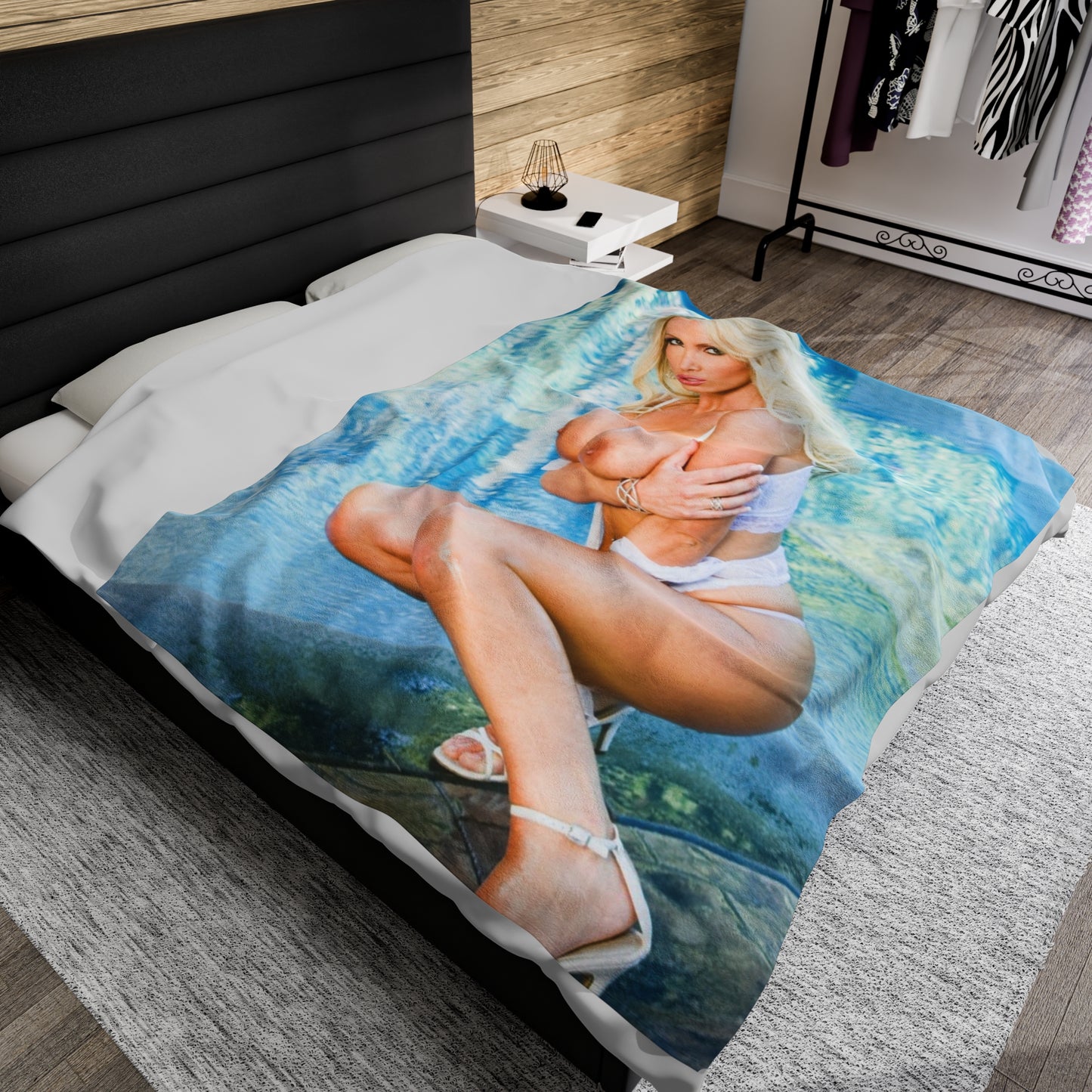 Velveteen Plush Blanket Penthouse Pet April 2010 Nikki Benz