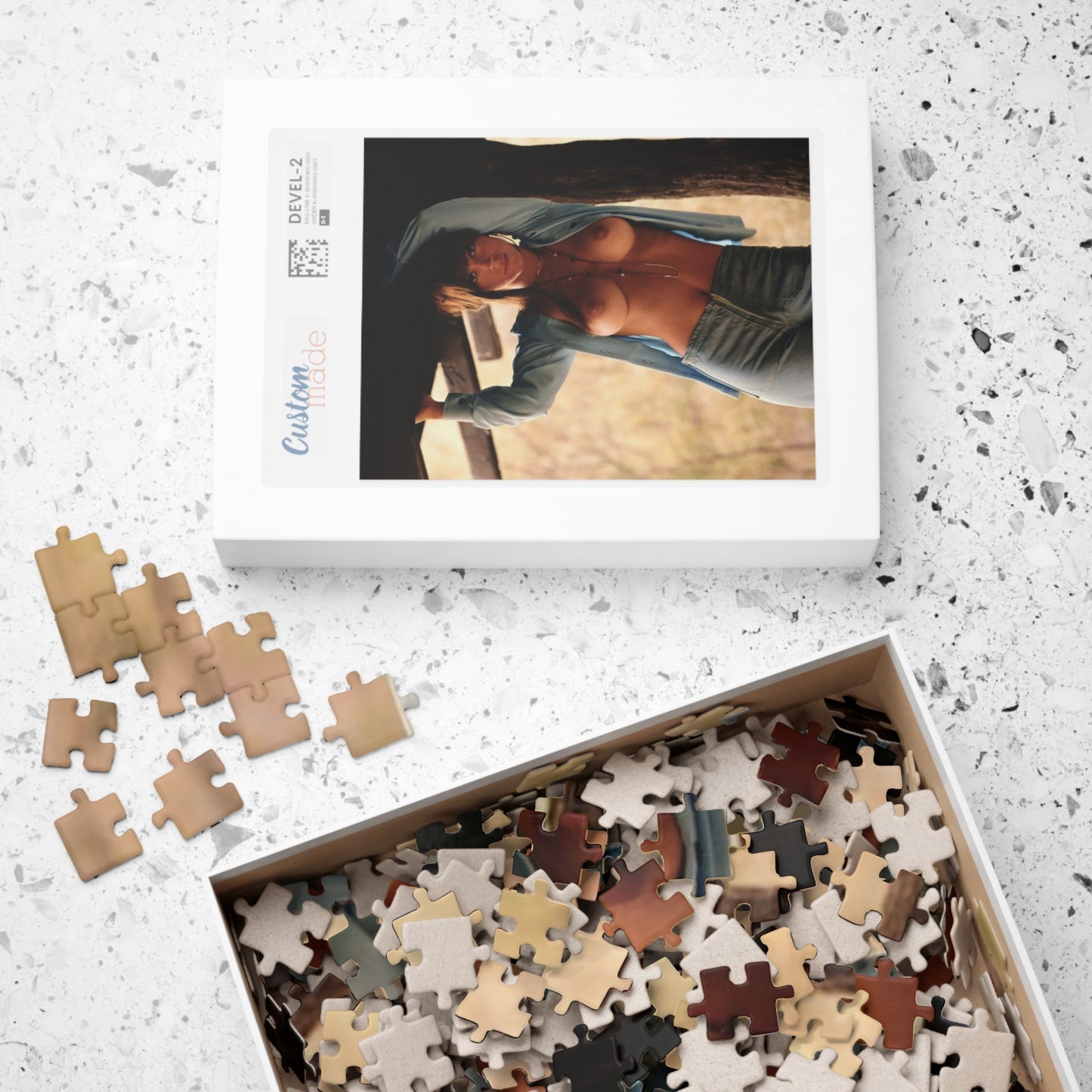 Puzzle (110, 252, 500, 1014-piece) Playboy Playmate August 1969 Debbie Hooper