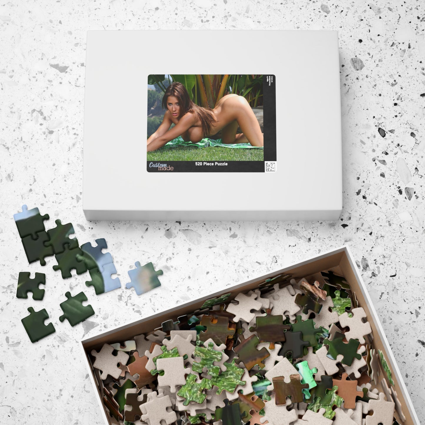 Puzzle (110, 252, 500, 1014-piece) Madison Ivy Nude in the Grass