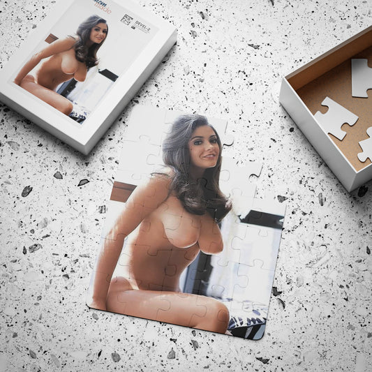 Puzzle, 30-Piece Playboy Playmate Cynthia Myers Nude
