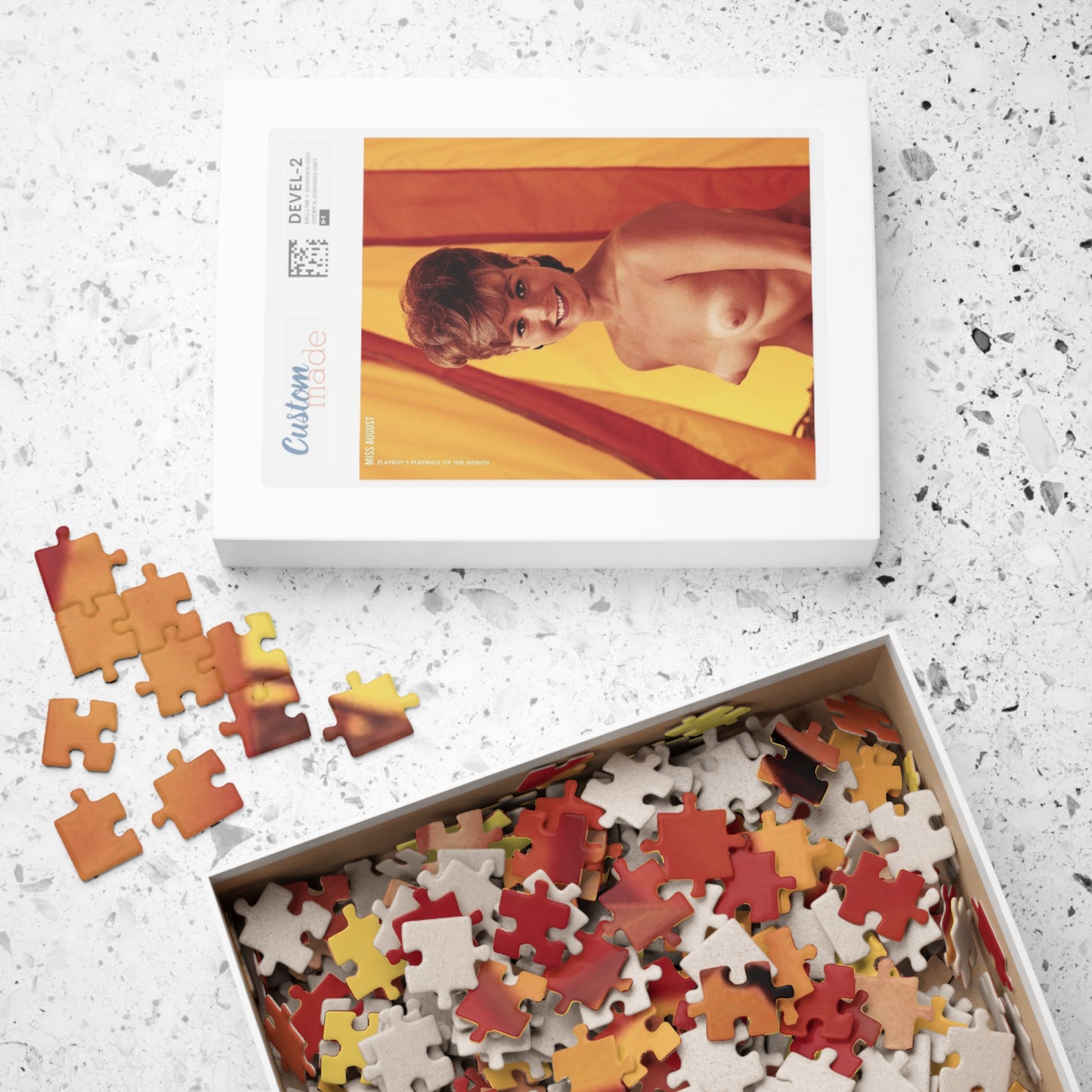 Puzzle (110, 252, 500, 1014-piece) Playboy Playmate August 1965 Lannie Balcom