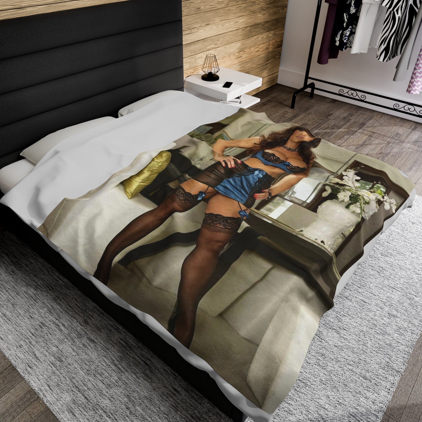 Velveteen Plush Blanket Lisa Ann Lingerie