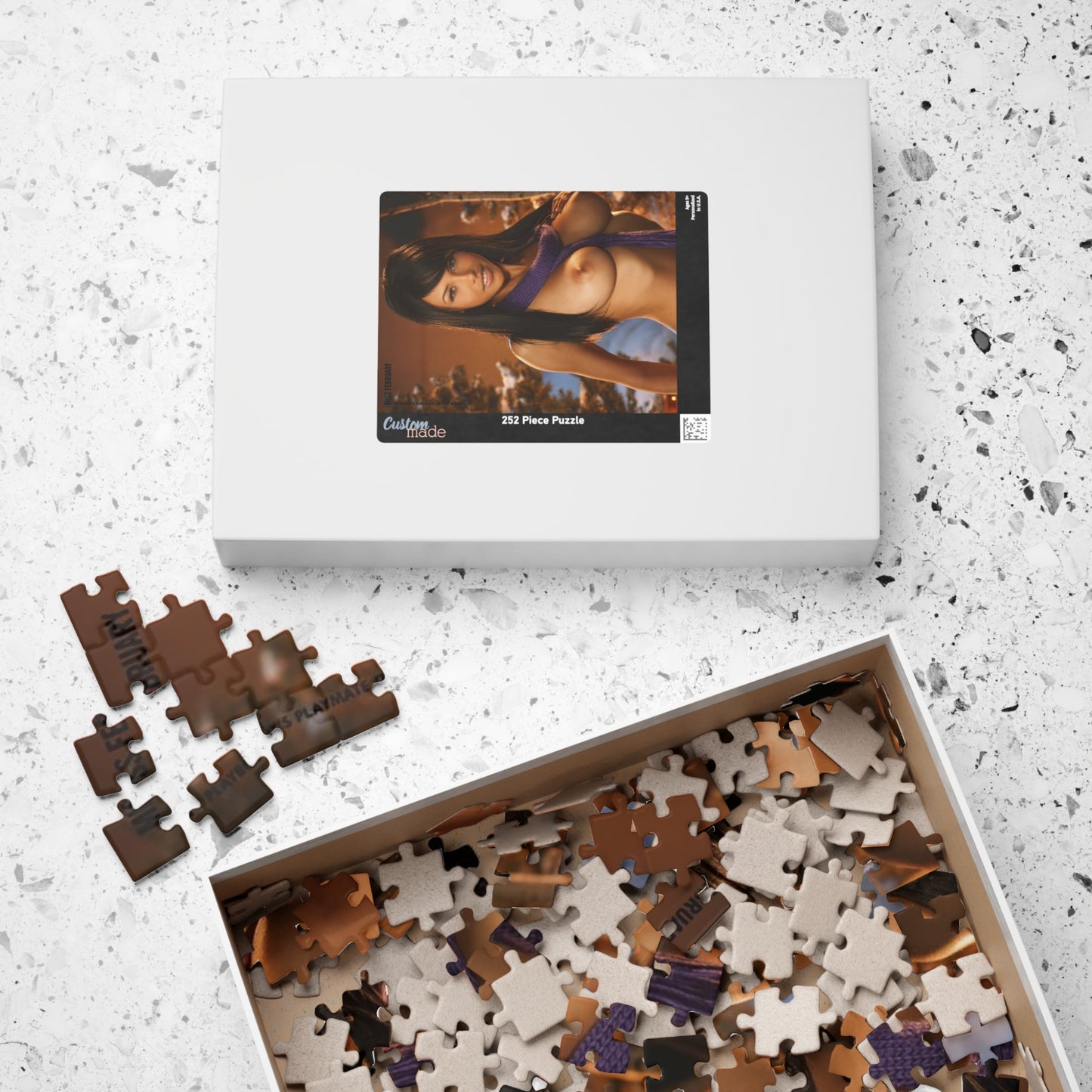 Puzzle (110, 252, 500, 1014-piece) Playmate February 2011 Kylie Johnson