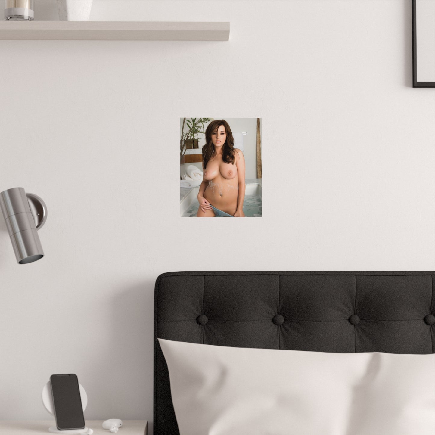 Satin Posters (210gsm) Penthouse Pet September 2009 Taylor Vixen