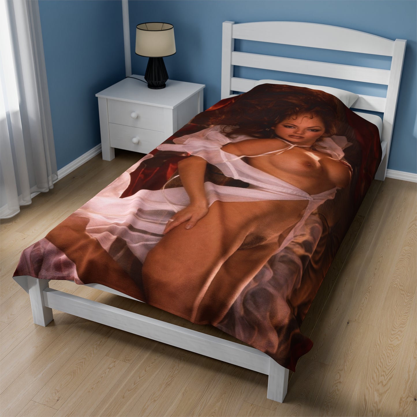 Velveteen Plush Blanket Playboy Playmate September 1998 Vanessa Gleason