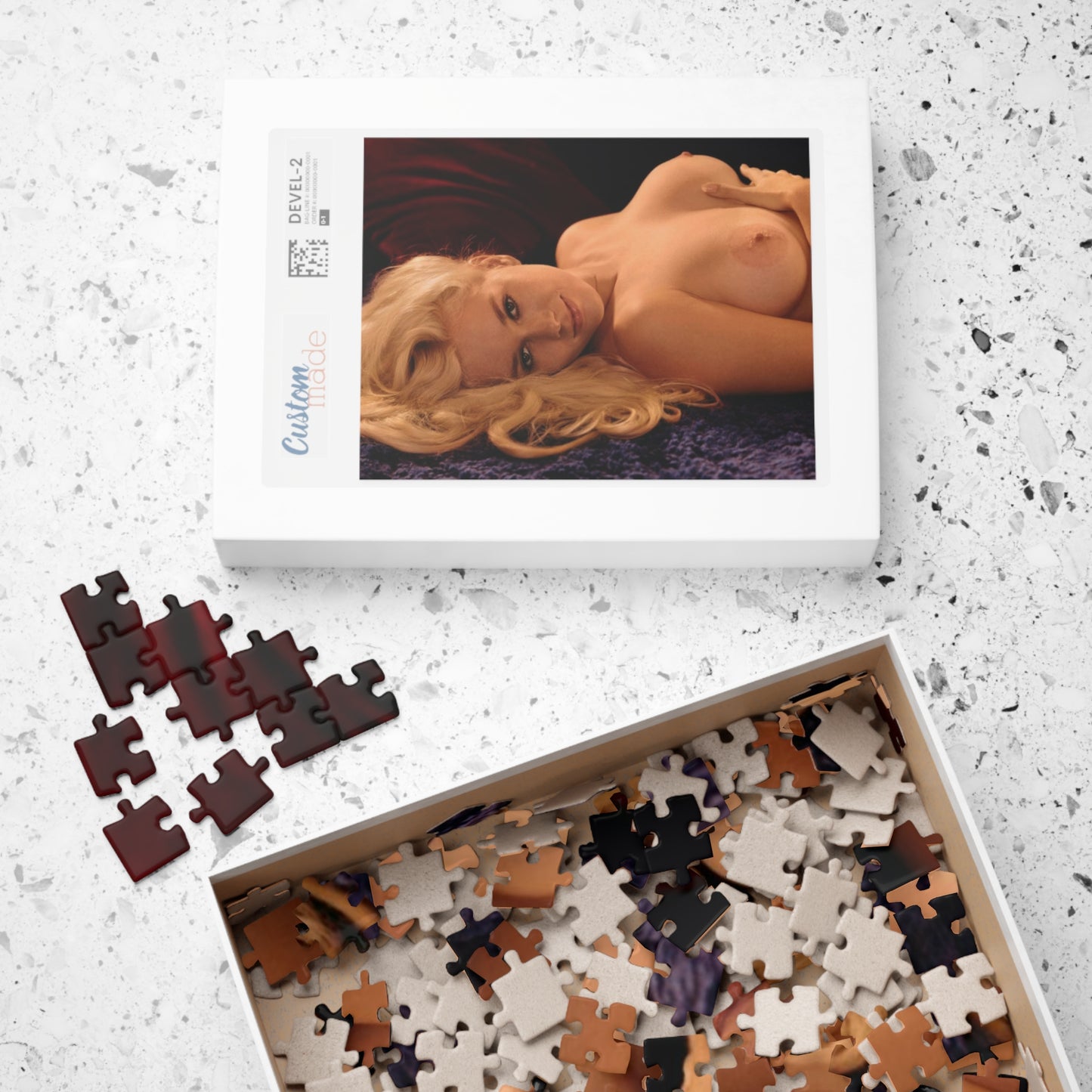 Puzzle (110, 252, 500, 1014-piece) Playboy Playmate November 1970 Avis Miller