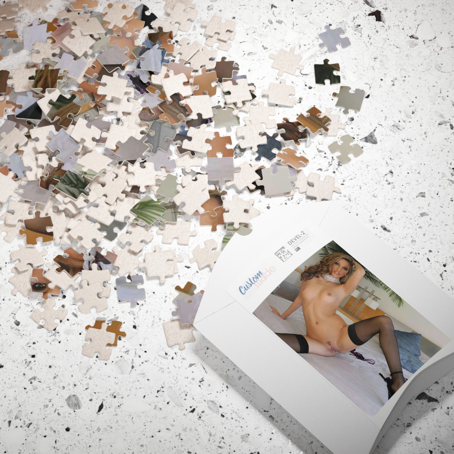 Puzzle (110, 252, 500, 1014-piece) Pornstar Jenna Haze Nude