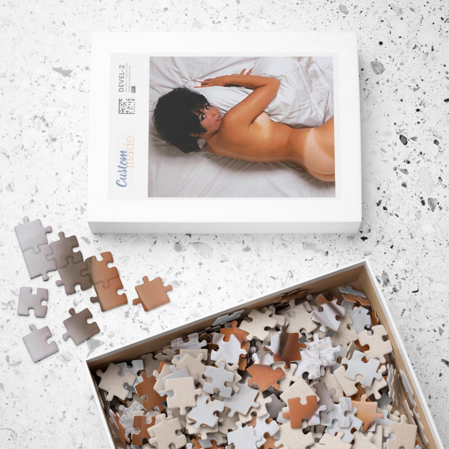 Puzzle (110, 252, 500, 1014-piece) Playboy Playmate Nov 1964 Kai Brendlinger