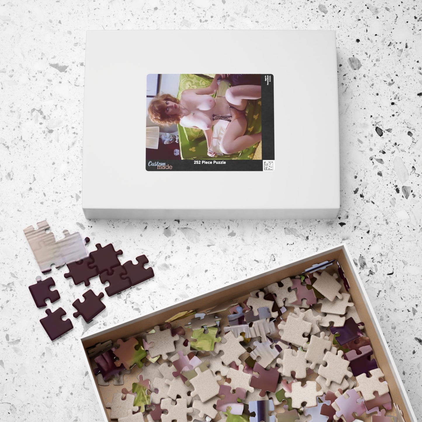 Puzzle (110, 252, 500, 1014-piece) Retro Porn Star Lisa De Leeuw Nude