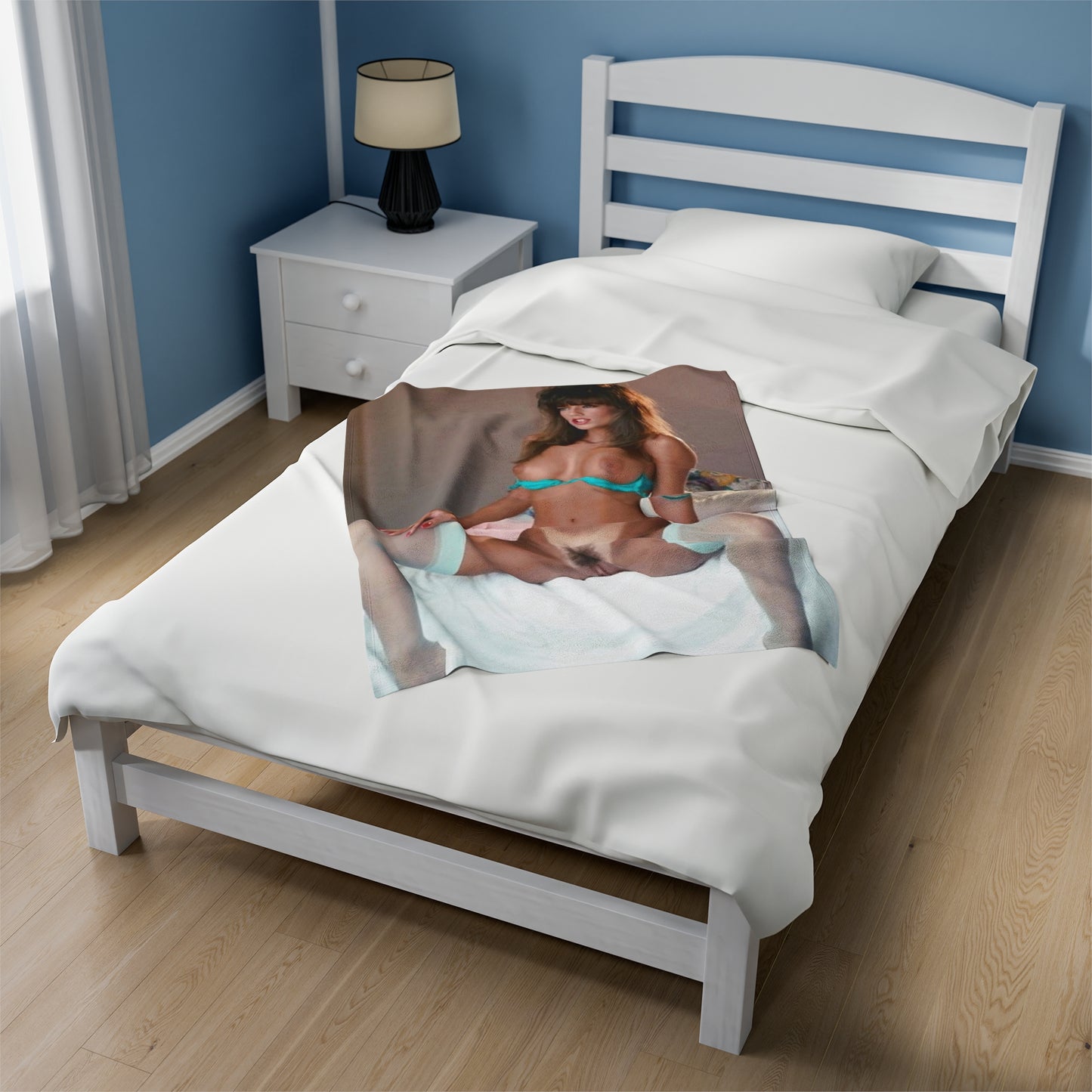 Velveteen Plush Blanket Pornstar Racquel Darrian Nude