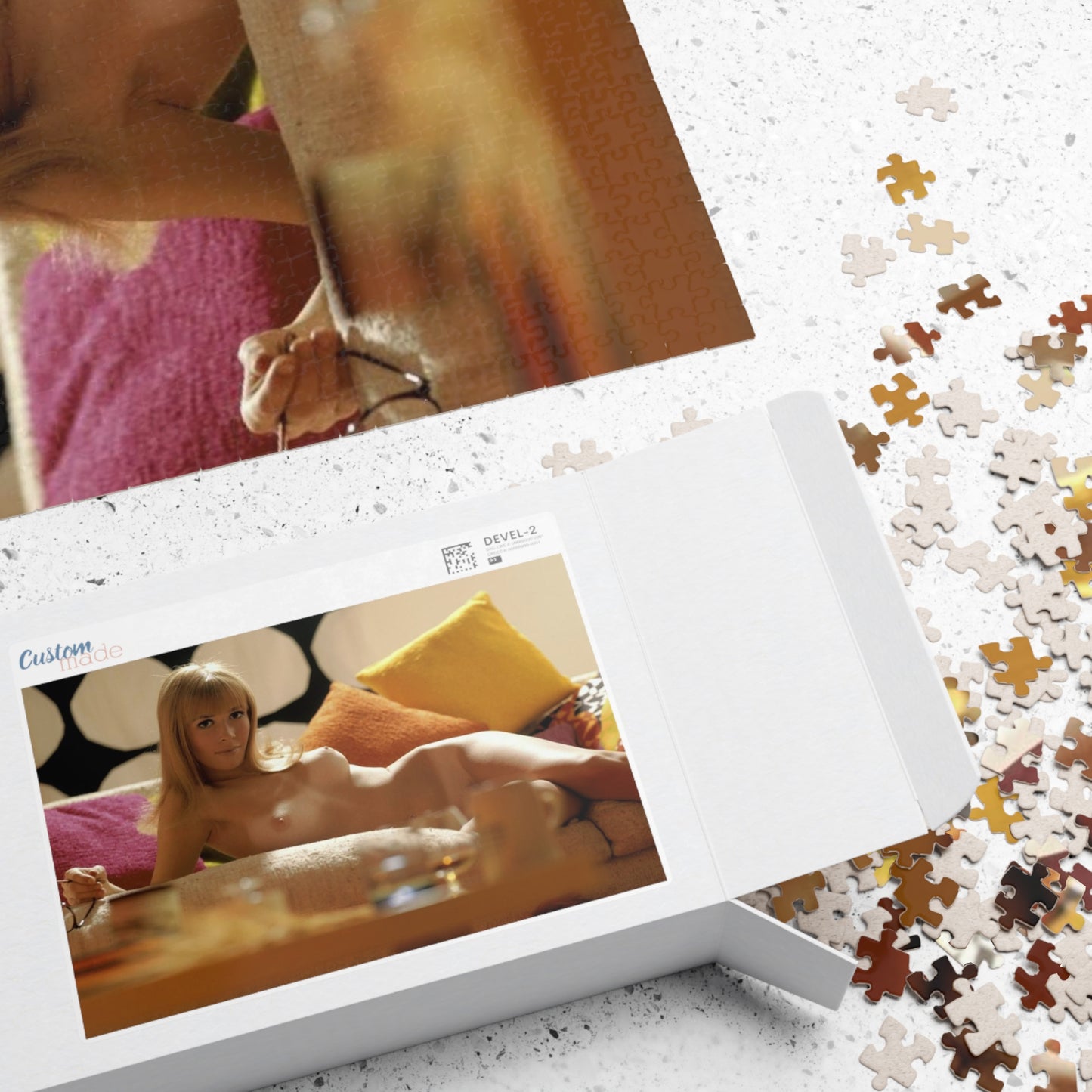 Puzzle (110, 252, 500, 1014-piece) Playboy Playmate July 1968 Melodye Prentiss