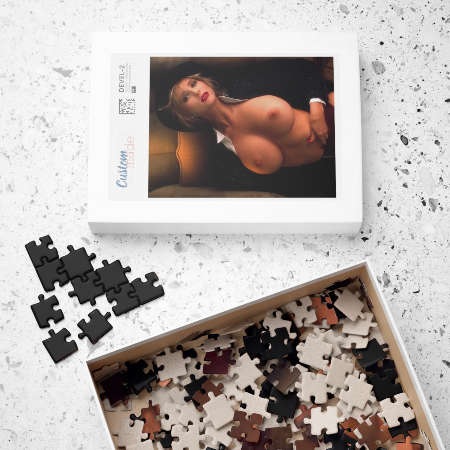 Puzzle (110, 252, 500, 1014-piece) Playboy Playmate Jan 1990 Peggy Mcintaggart