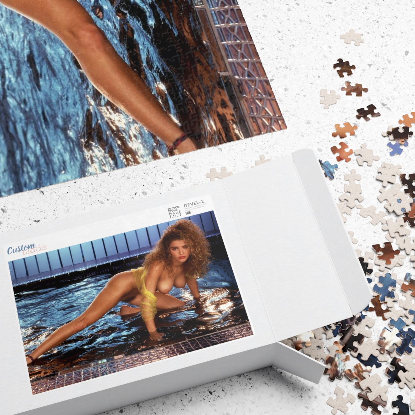 Puzzle (110, 252, 500, 1014-piece) Playboy Playmate Aug 1991 Corinna Harney