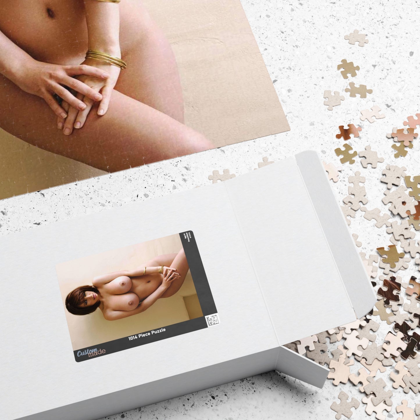 Puzzle (110, 252, 520, 1014-piece) Large Natural Breasts