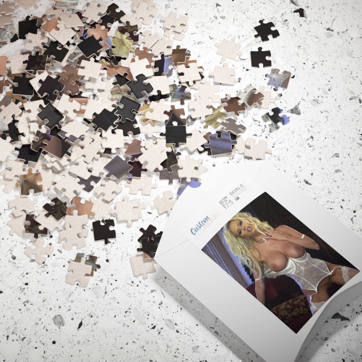 Puzzle (110, 252, 500, 1014-piece) Pornstar Jenna Jameson Nude