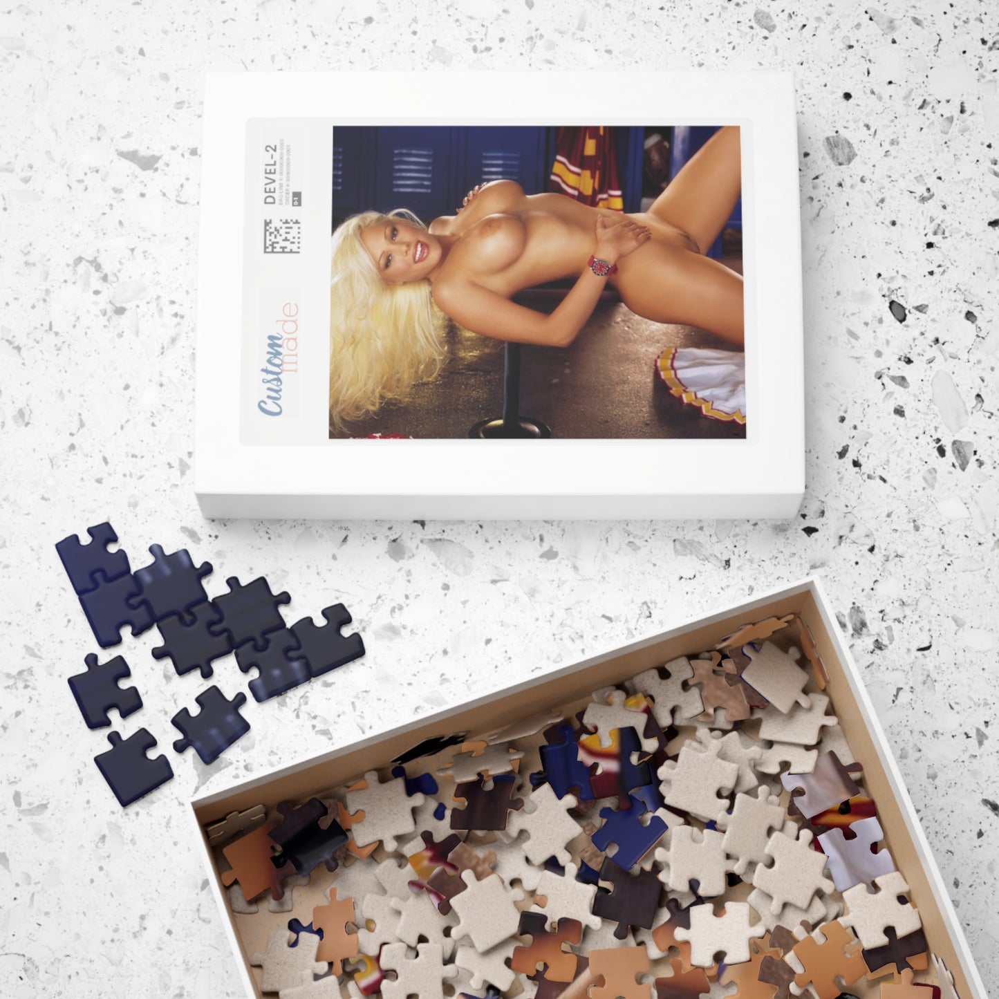 Puzzle (110, 252, 500, 1014-piece) Playboy Playmate Oct 2001 Stephanie Heinrich