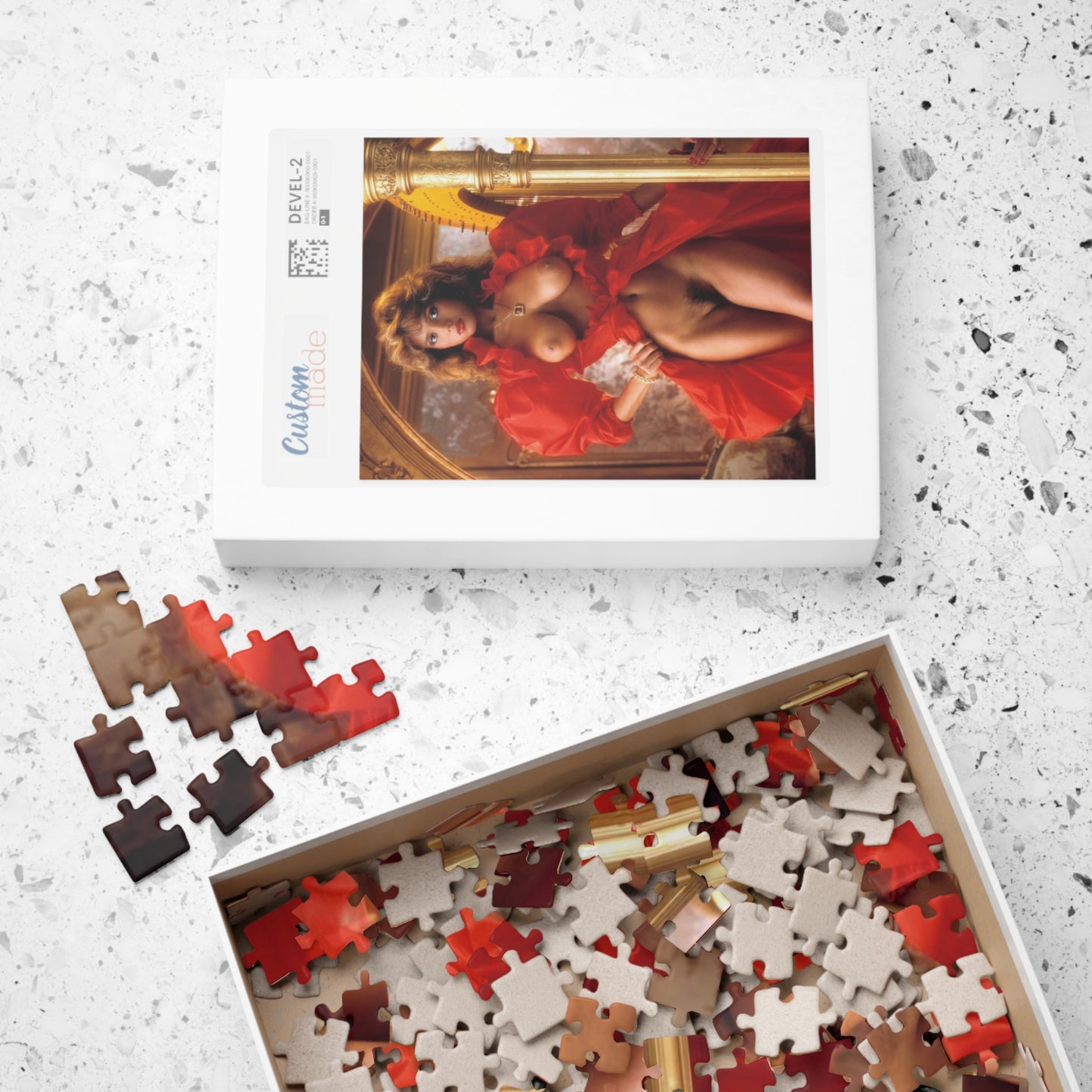 Puzzle (110, 252, 500, 1014-piece) Playboy Playmate January 1983 Lonny Chin