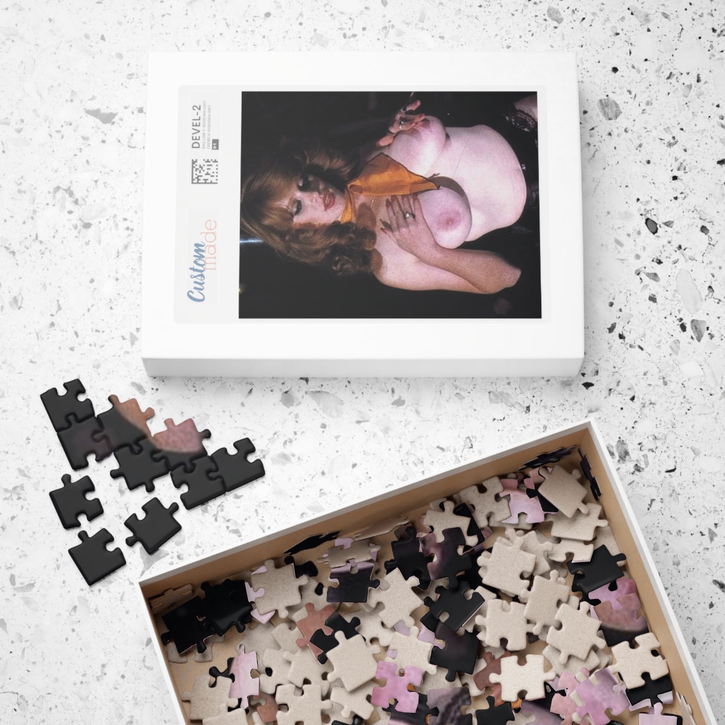 Puzzle (110, 252, 500, 1014-piece) Retro Porn Star Lisa De Leeuw Nude