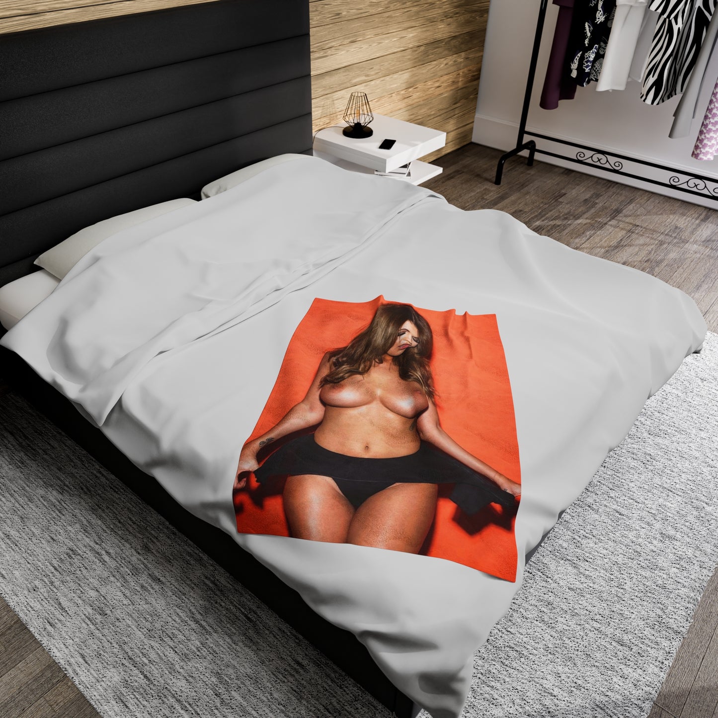 Velveteen Plush Blanket Holly Peers Nude