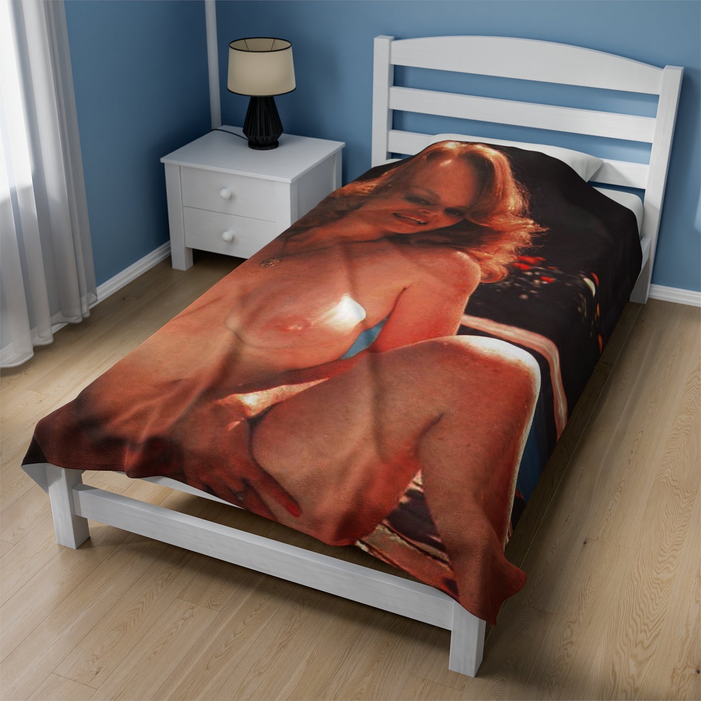 Velveteen Plush Blanket Retro Pornstar Lisa De Leeuw Nude