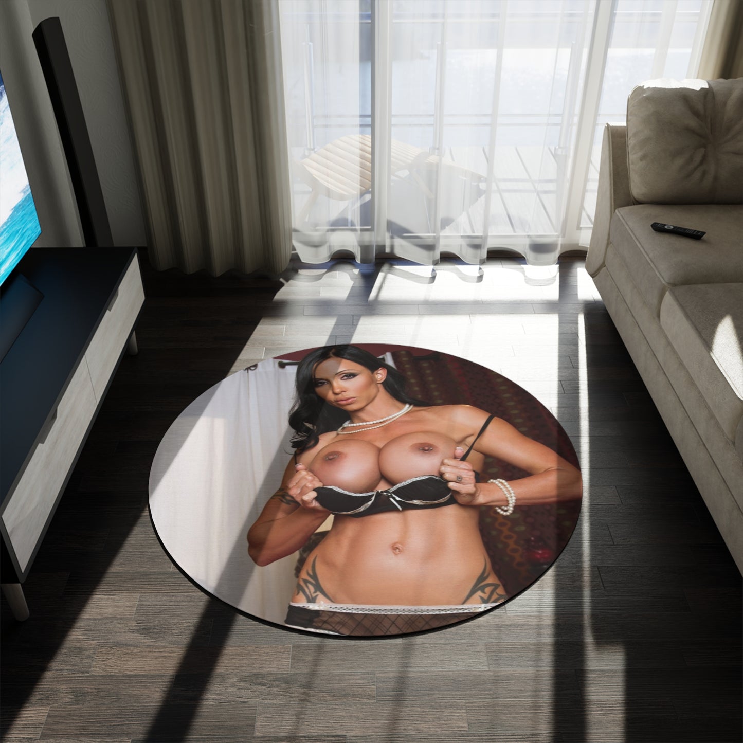 Round Rug Penthouse Pet February 2011 Jewels Jade