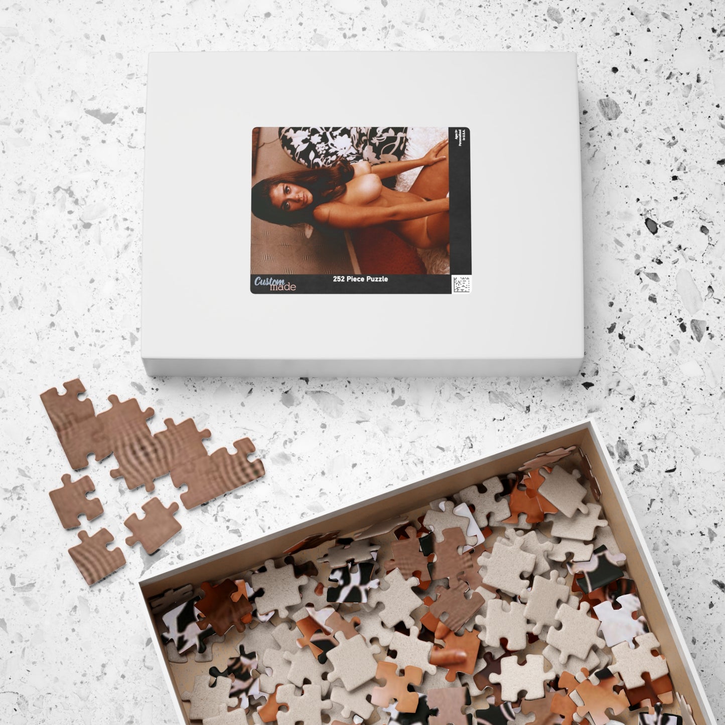 Puzzle (110, 252, 500, 1014-piece) Playboy Playmate Cynthia Myers Nude